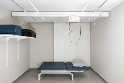 Ceiling hoist - with motor fixed on the rail ; Traverse Rail - Handi-Rehab Patient lift hoist